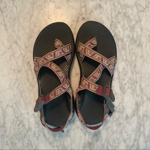 Women’s Chacos || Size 8